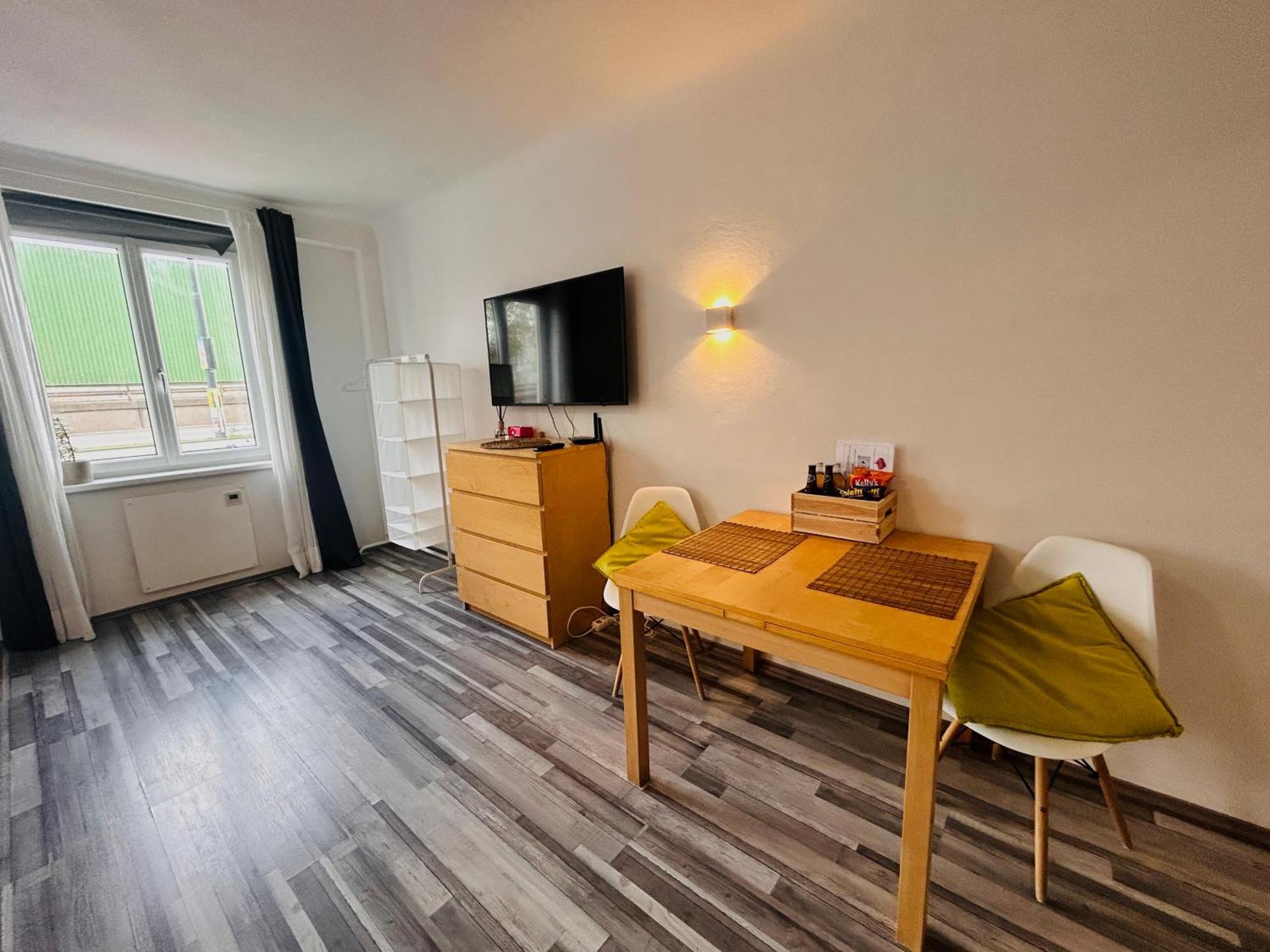 Gemuetliche Wohnung Naehe Hauptbahnhof Und Zentrum เวียนนา ภายนอก รูปภาพ
